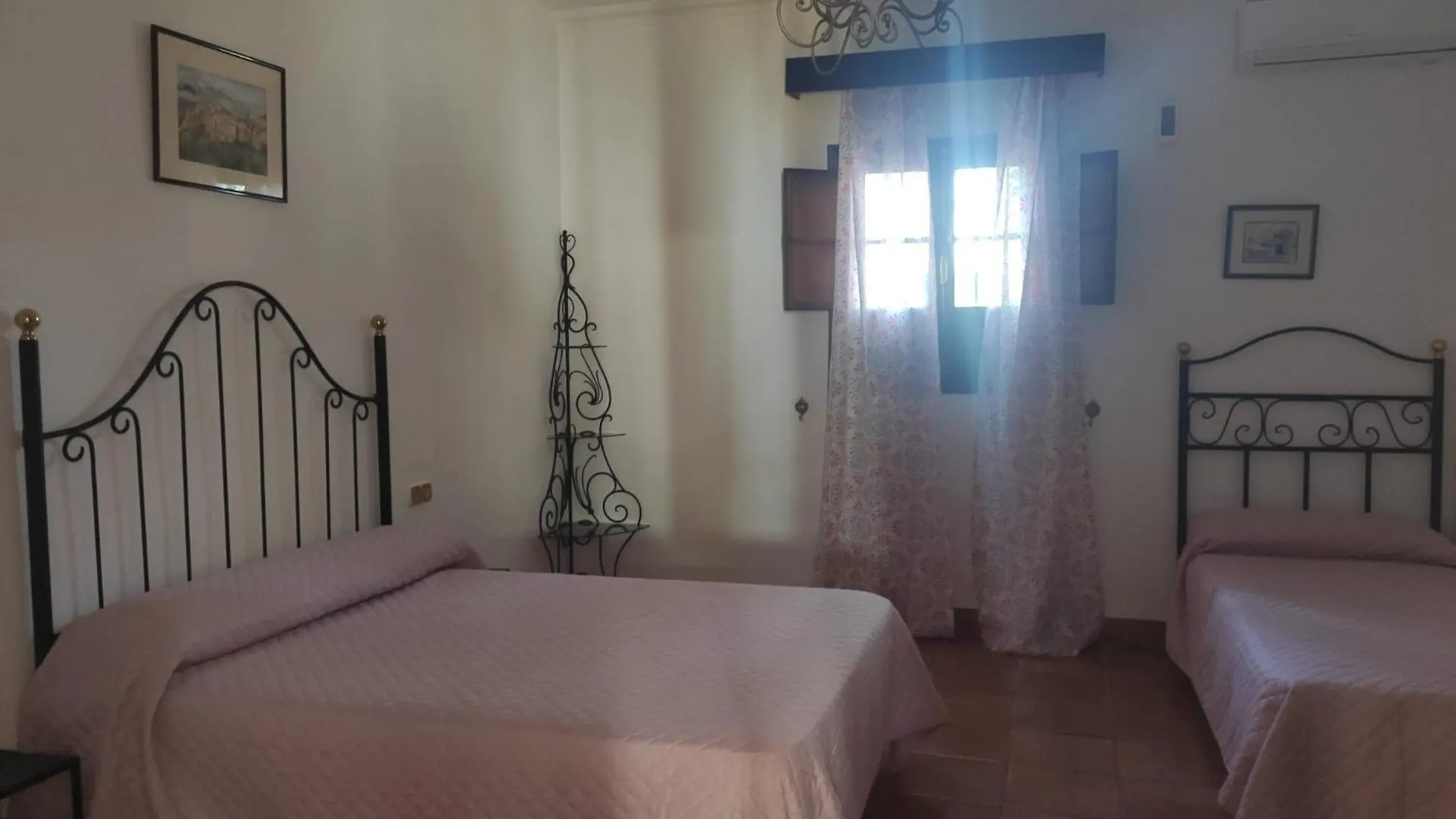 Cortijo El Morisco. Apartment Espera